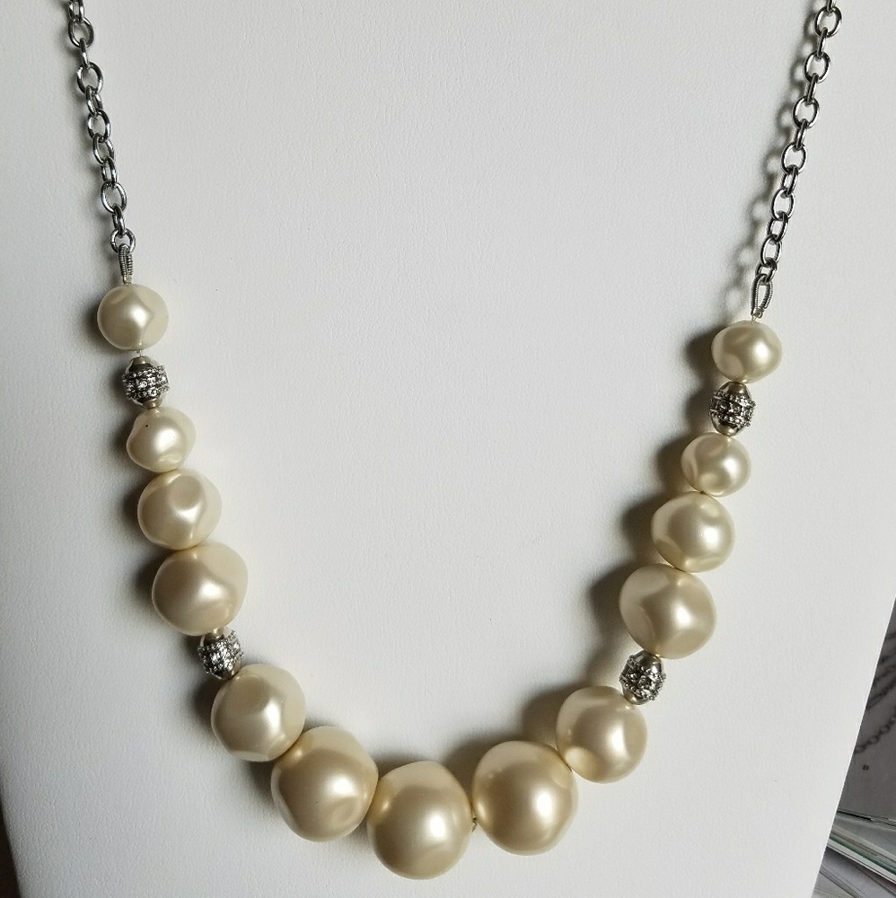 lia sophia Symphony pearl necklace