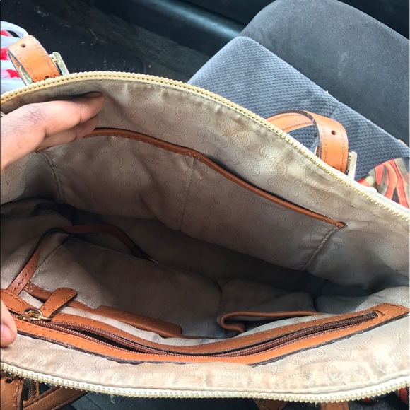 Mk purse authentic - Picture 3 of 3