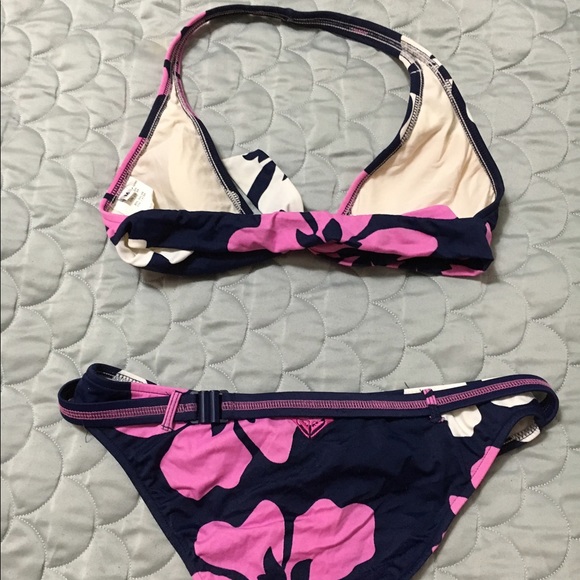 Floral Roxy Bikini - Picture 2 of 2
