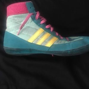 Adidas wrestling shoes size 10