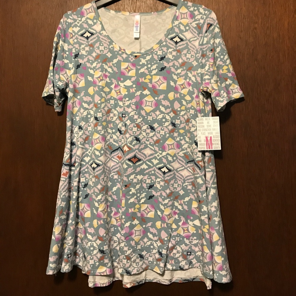 LuLaRoe Perfect Tee