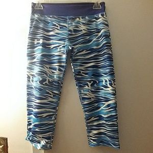 Youth Large Under Armour Capris