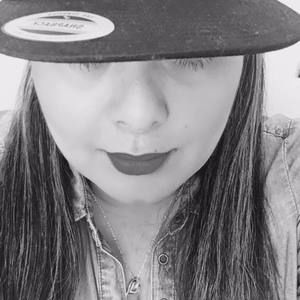 Meet your Posher, Gina