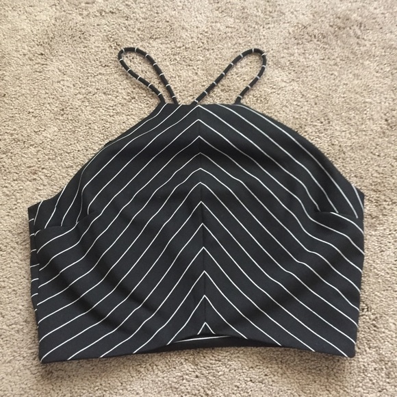 Urban outfitters high neck crop tank top - Picture 2 of 3