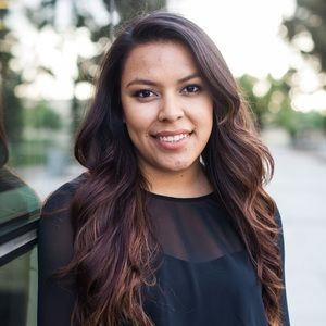 Meet your Posher, Nayely