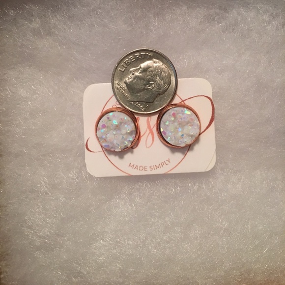 ❗️LAST ONE❗️🆑🎉HP🎉 Opal druzy earrings - Picture 3 of 3