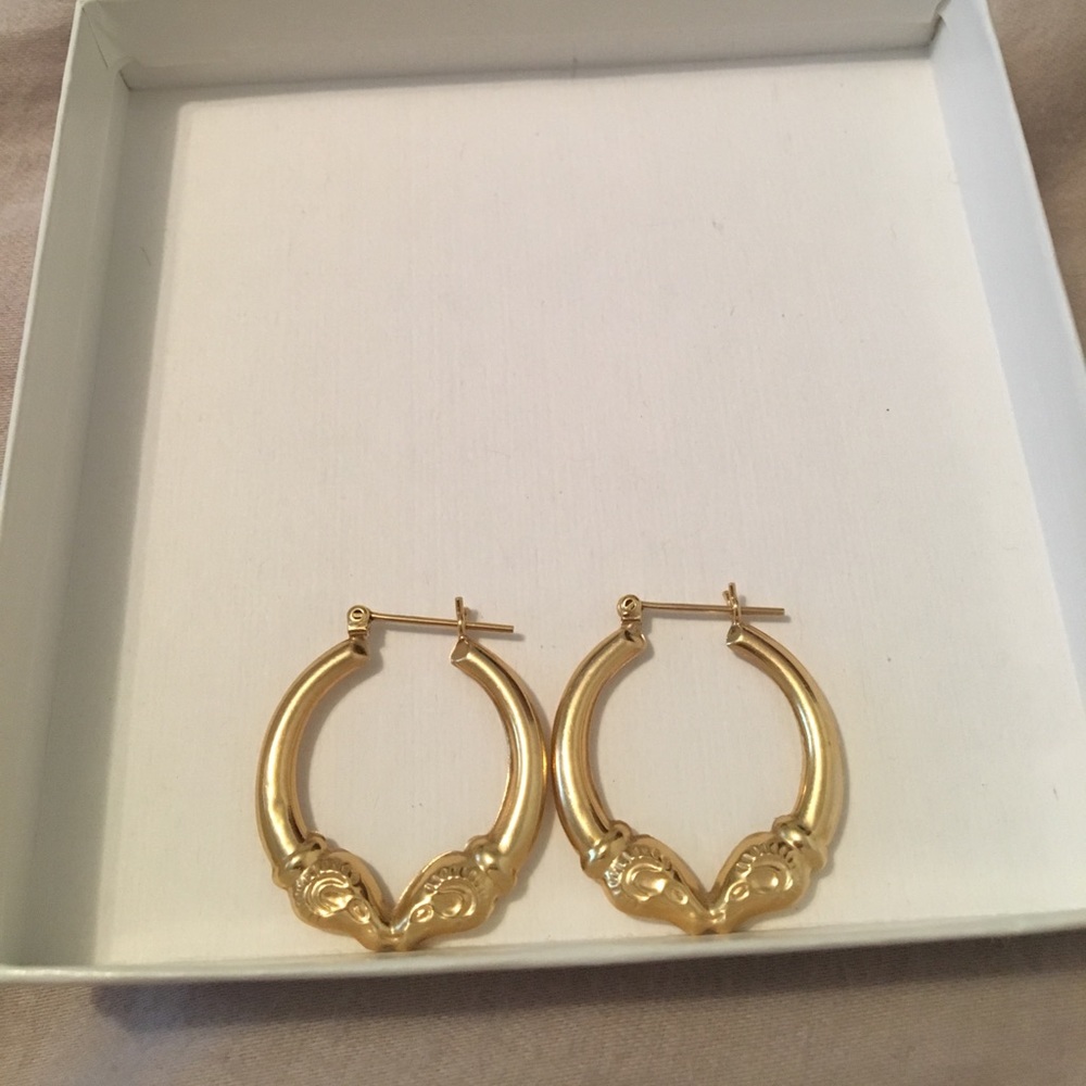 Rams head gold earrings (14k)