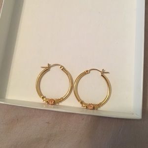 Gold earrings with rose gold flowers (14k)