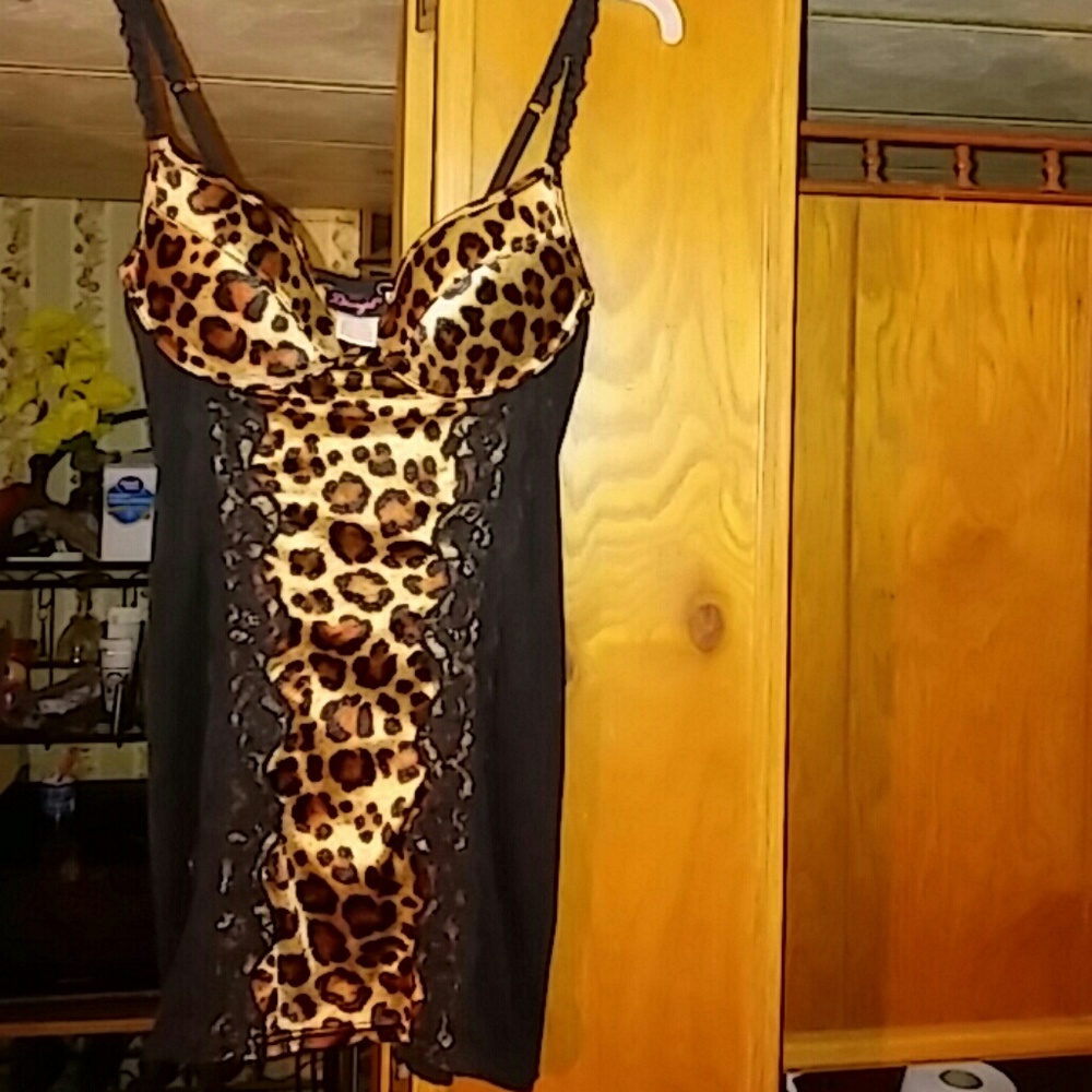 Dreamgirl sexy push up chemise NWOT
