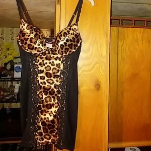 Dreamgirl sexy push up chemise NWOT