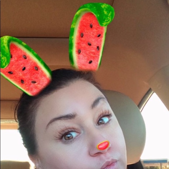 Meet your Posher, Rebecca - Picture 3 of 4