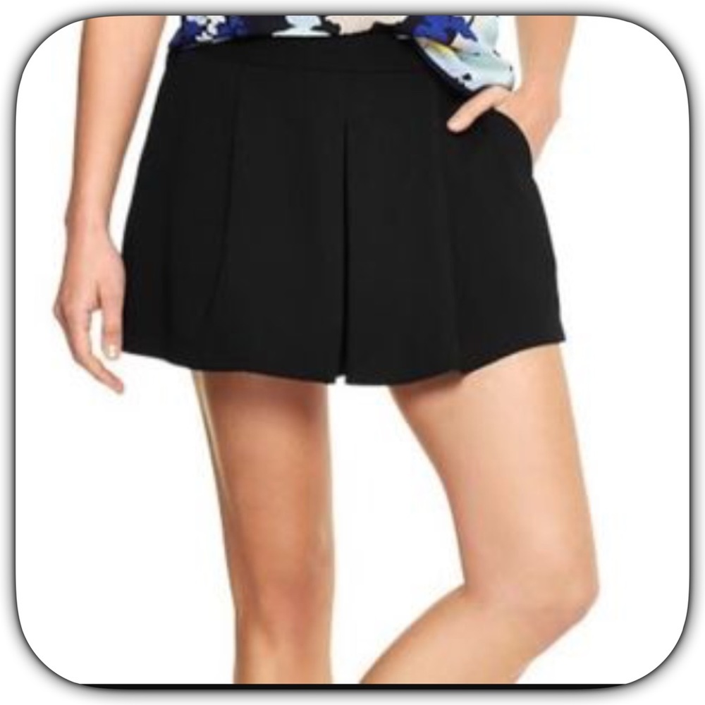 Gap Skort