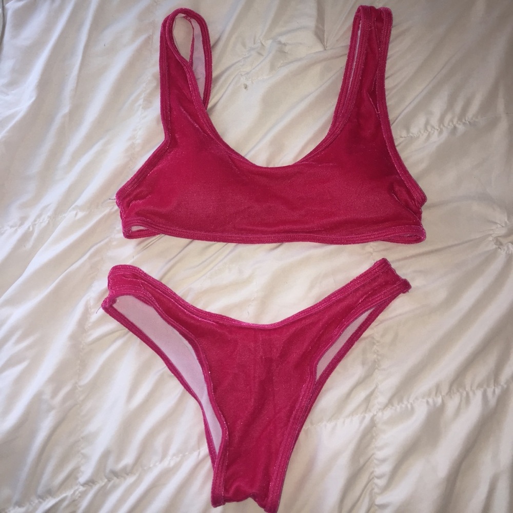 Velvet cheeky bikini
