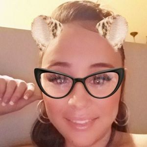 Meet your Posher, Devin