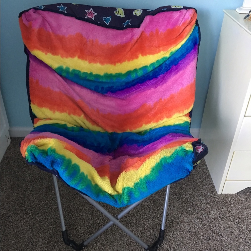 Justice rainbow butterfly chair