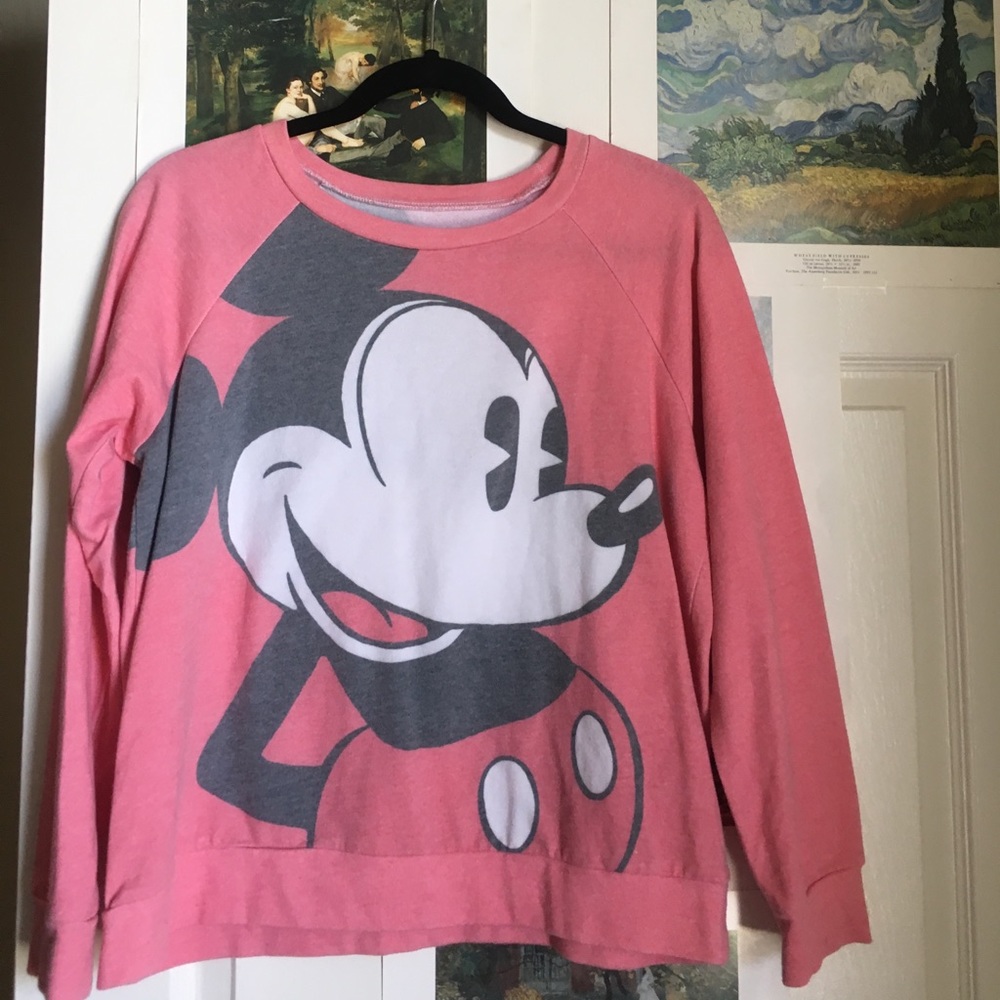 Loose Mickey Mouse sweater