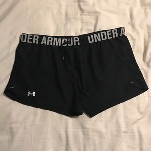Under Armour Large Athletic Shorts