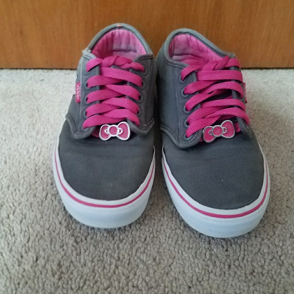 Hello Kitty Vans