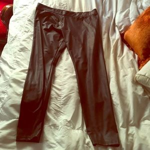 Plus Size Faux Leather Leggings