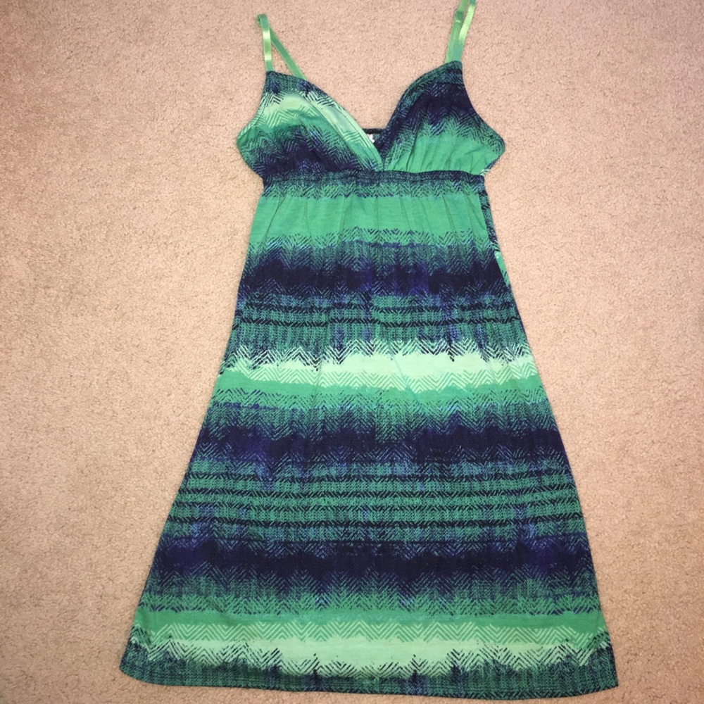 blue patterned dress