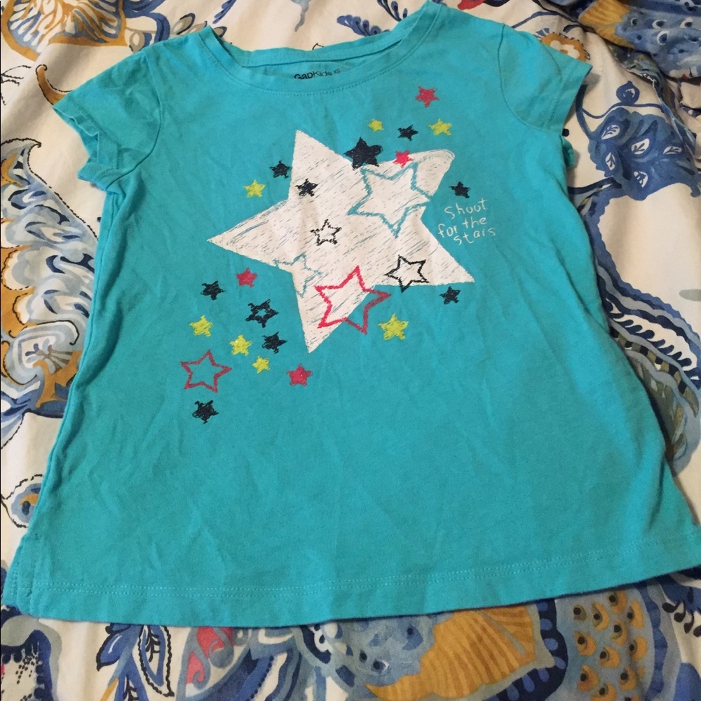 Gap graphic tee