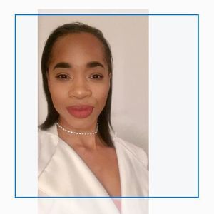 Meet your Posher, Denise