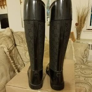 Gucci rain boots