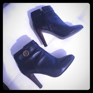 Tory burch booties sz 9M