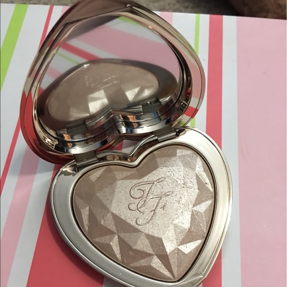 Too Faced Other - Too Faced Prismatic Highlighter