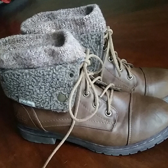 coolway Shoes - Coolway lace up boots, size 8.5