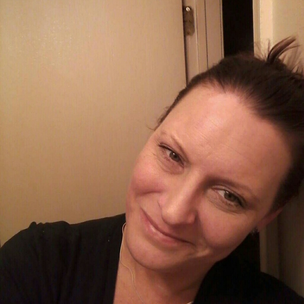 Meet your Posher, Carla