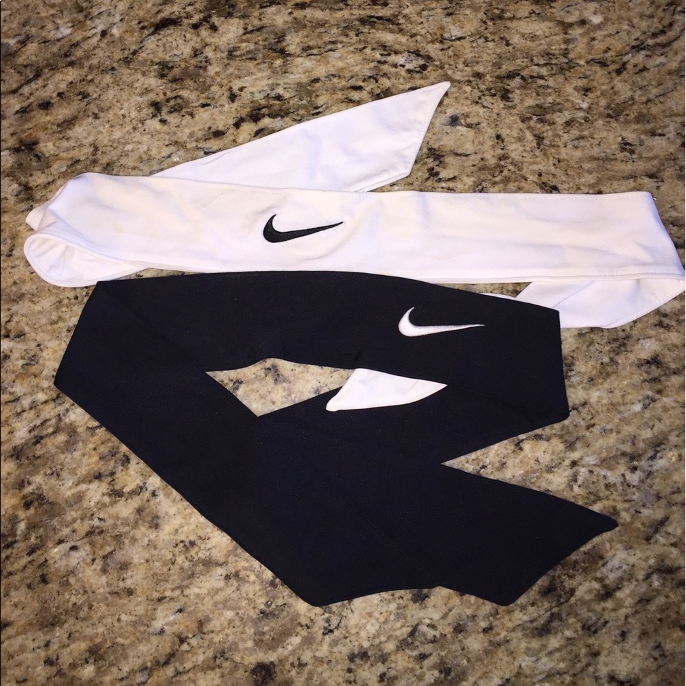 Nike dri-FIT tie headband