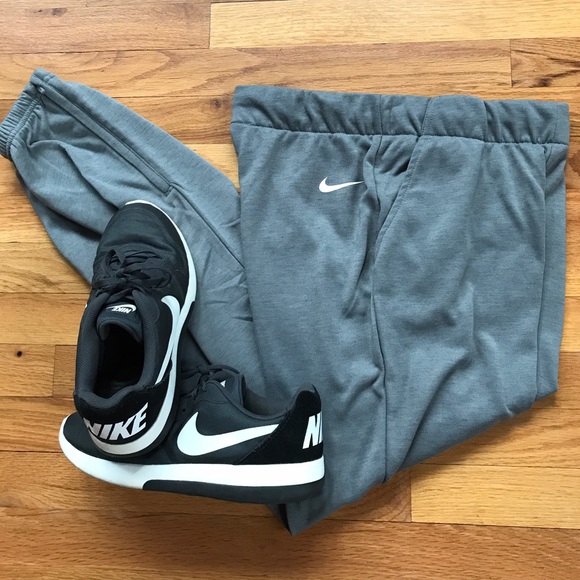 Nike Pants - ✨FINAL MARKDOWN✨Nike Sweat Pants