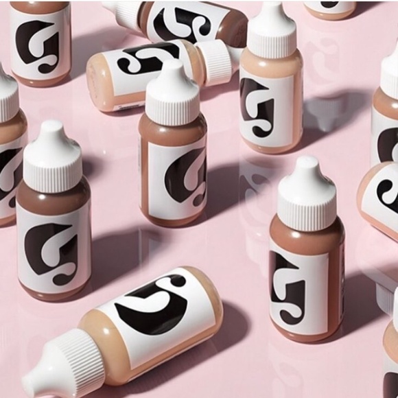 Glossier Coupon Code - Picture 3 of 4