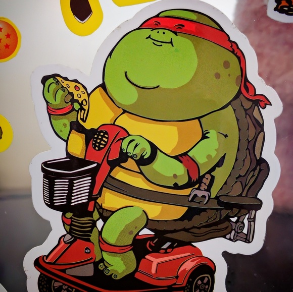 Meet your Posher, Alex - Picture 2 of 2