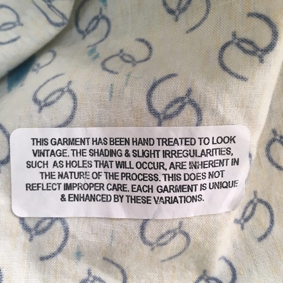 ⚜️HOLY GRAIL Button Down Shirt. NWOT - Picture 6 of 6