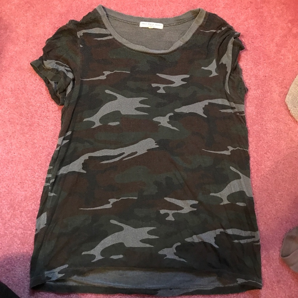 Army t shirt from urban outfitters