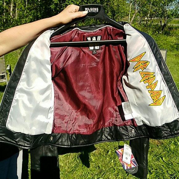 Wilson leather, authentic Def Leopard women's - Picture 3 of 4