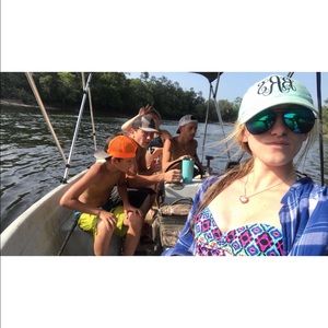 Meet your Posher, Brandy