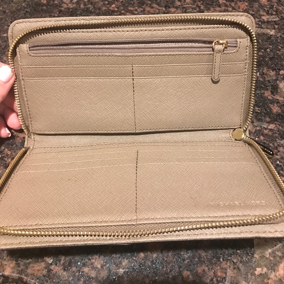 Mk wallet - Picture 3 of 3