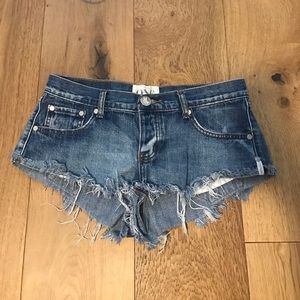 One Teaspoon Trash whores