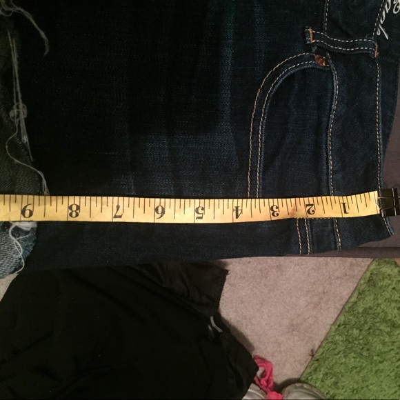 **SOLD** American Eagle "Cut Off" Shorts Size 6! - Picture 4 of 4