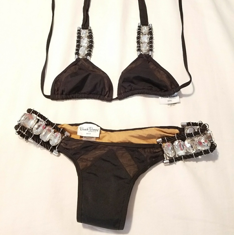 ❌SOLD❌Beach Bunny Roped Up bikini set XS