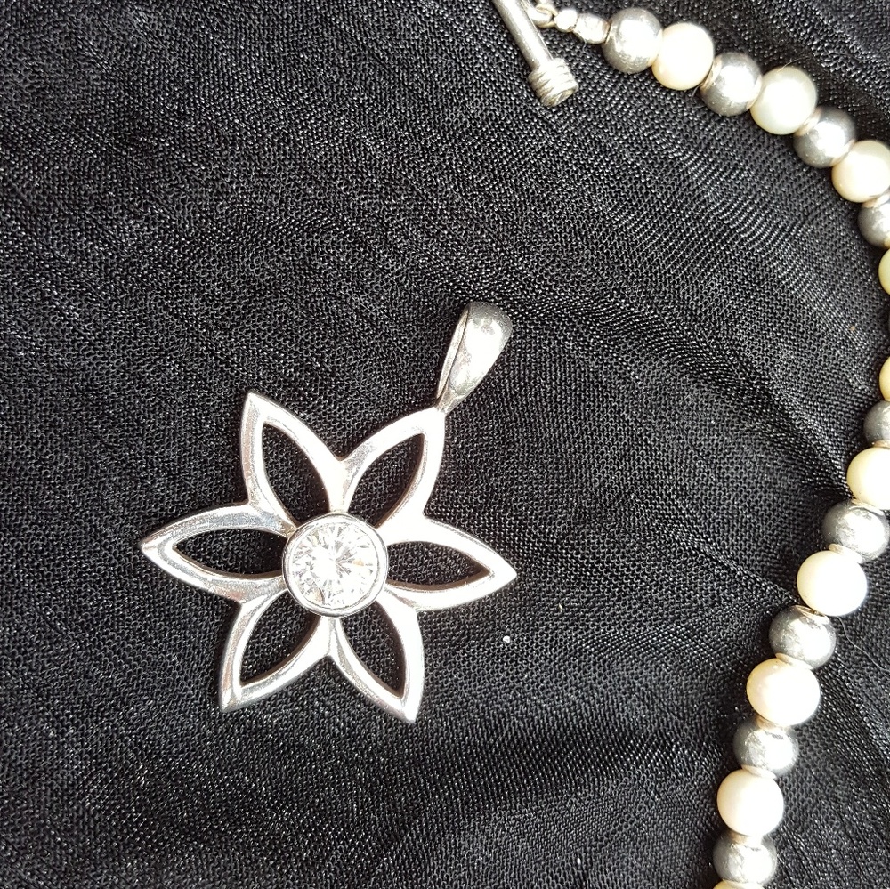 Gorgeous Silpada sterling & cubic zirconia pendant