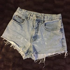 Vintage Cutoff Mom Jean shorts 80's 90's jorts vtg Vintage Cutoff Mom Jean shorts 80's 90's jorts vtg