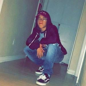 Meet your Posher, Larry