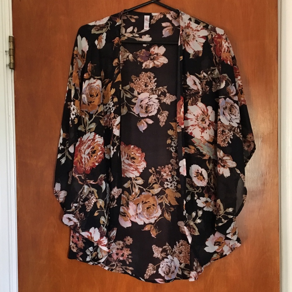 Floral kimono
