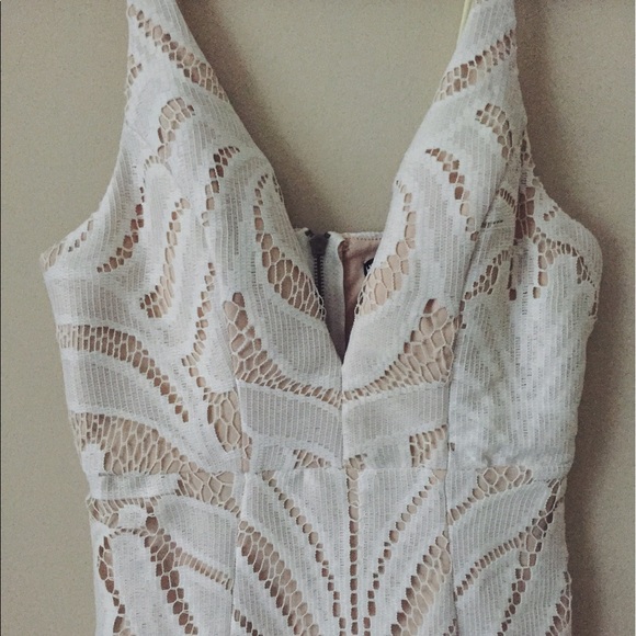 Hello Molly White Dress - Picture 3 of 6