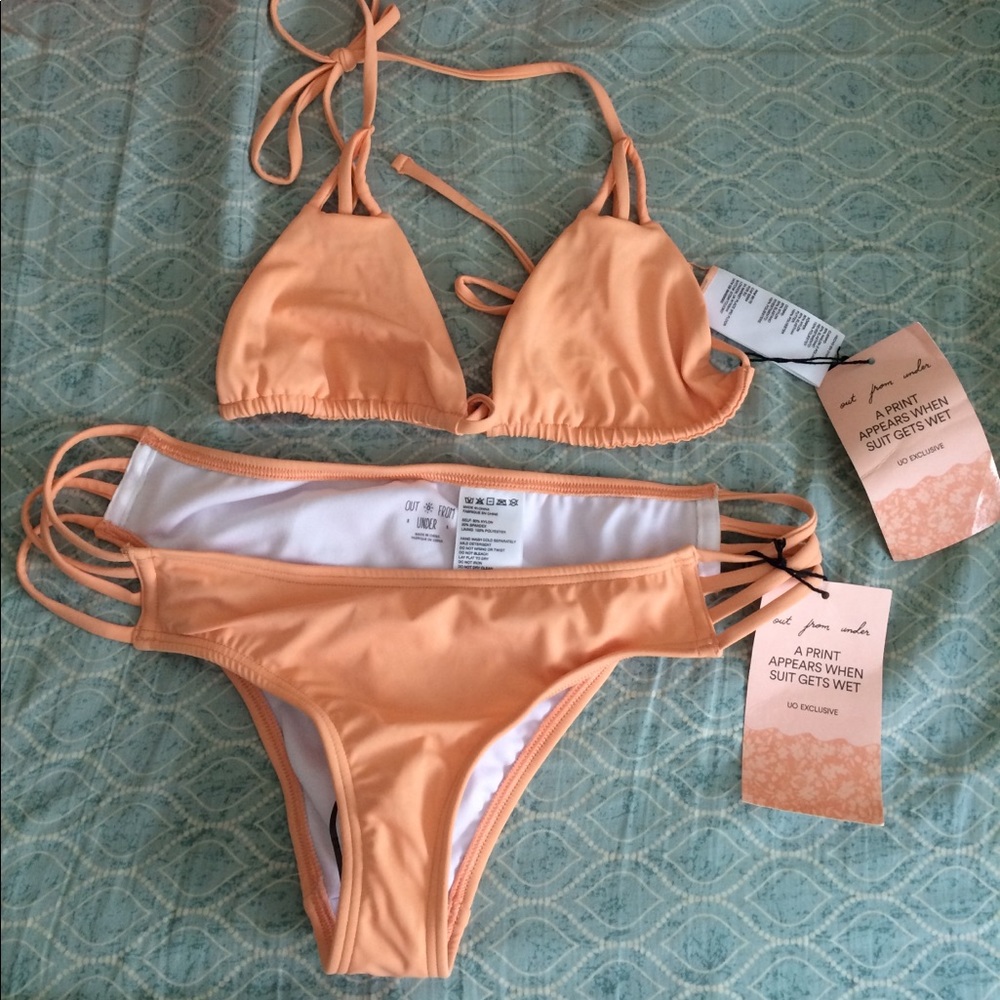 Urban Outfitters water reveal print bikini