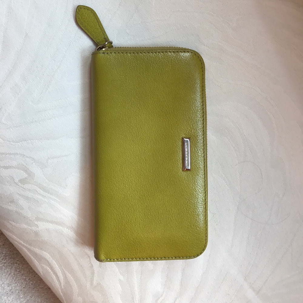 Authentic Burberry zip around wallet
